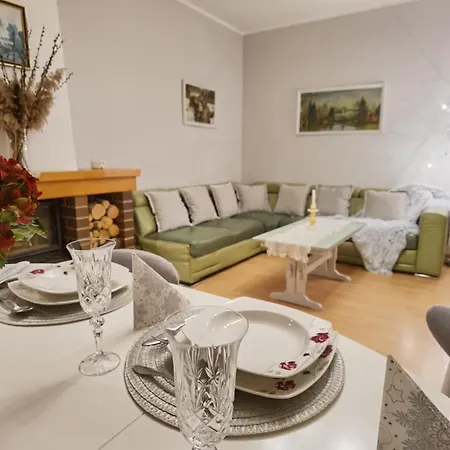 Wodna Ostoja Z Kominkiem Nad Jeziorem Selment Buczki Exterior photo