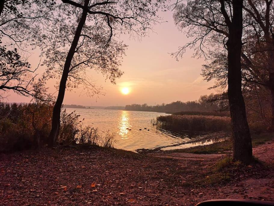 Wodna Ostoja Z Kominkiem Nad Jeziorem Selment Buczki